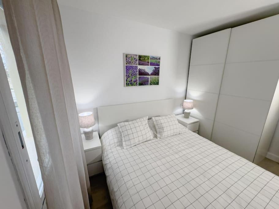 Apartamento Marina Roses Exterior photo